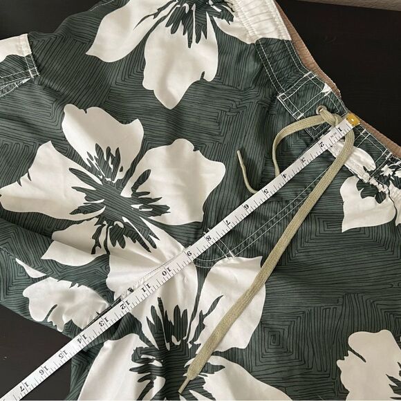 No Bad Days Swim Shorts Trunks Mens Size Large Green Floral Pockets Drawstring - Picture 11 of 13